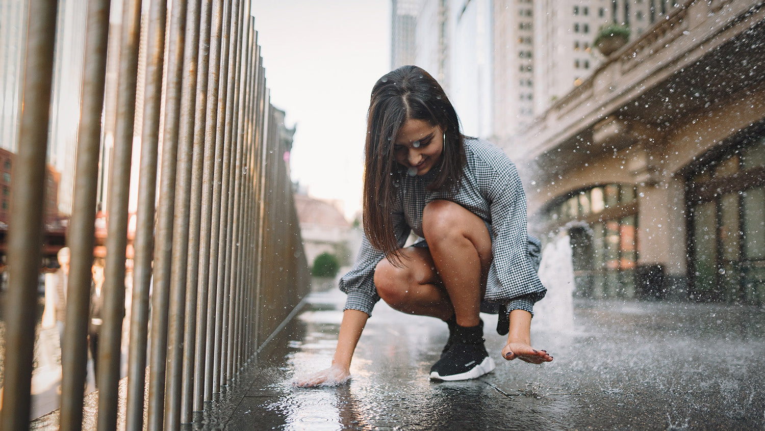 ¿Qué pasa si me mojo la cara con lluvia?