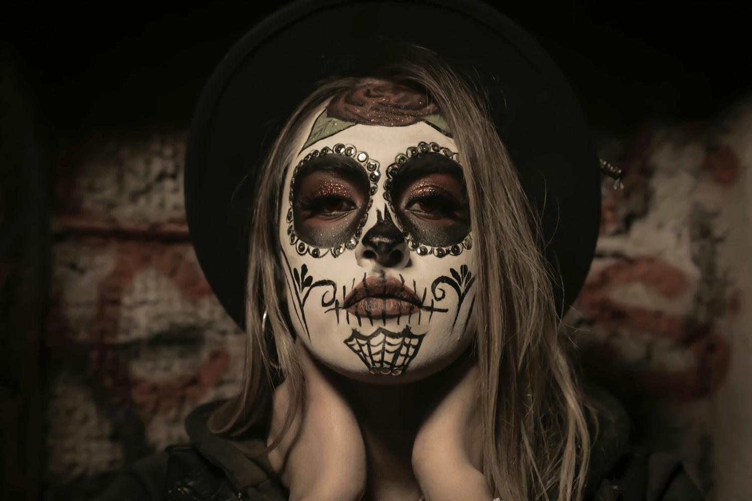 DESPÍDETE DEL MAQUILLAJE DE HALLOWEEN Y RENUEVA TU PIEL: TIPS INFALIBLES PARA DESMAQUILLARTE CORRECTAMENTE
